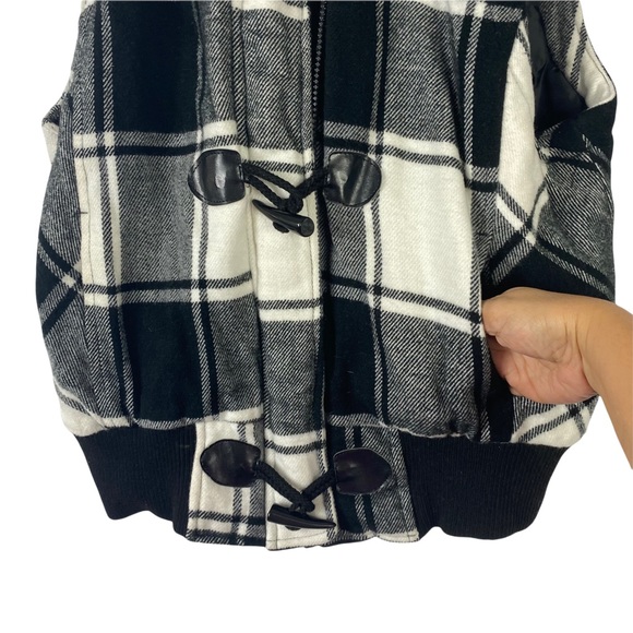 Op Womens Jrs XL Flannel Puffer Vest Zip & Button Up Black White Hooded - Picture 4 of 9
